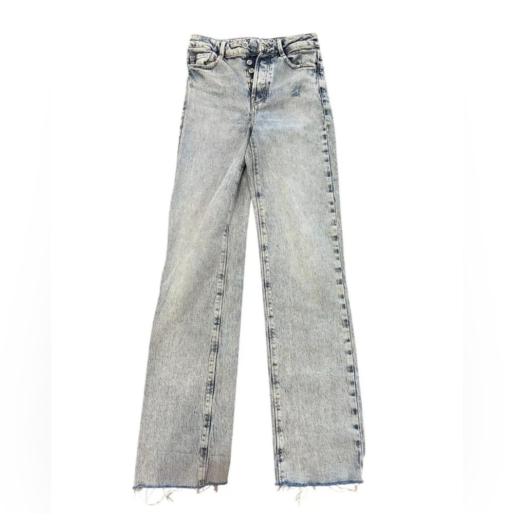 Zara Raw Hem Women's Sz 2 Light Wash Blue Denim Button Down Jean